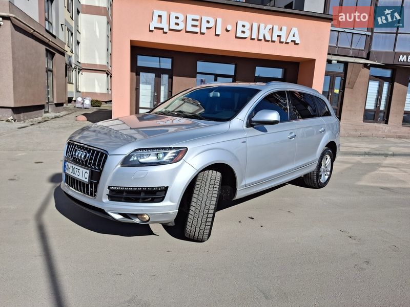 Внедорожник / Кроссовер Audi Q7 2013 в Тернополе