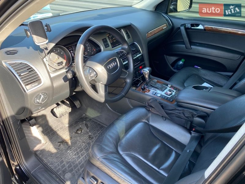 Позашляховик / Кросовер Audi Q7 2014 в Торчині