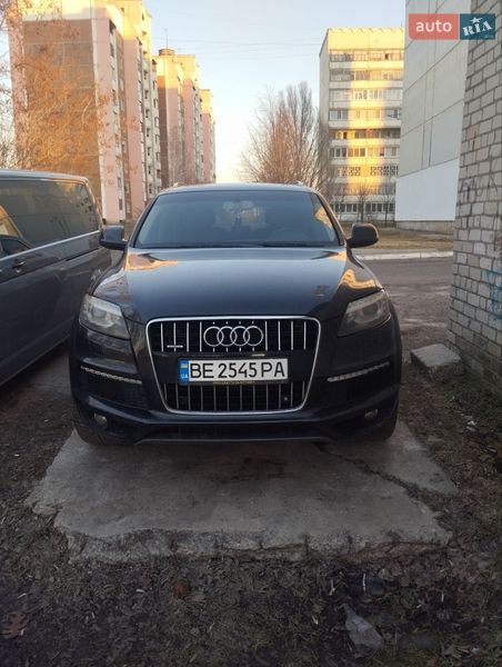 Audi Q7 2011