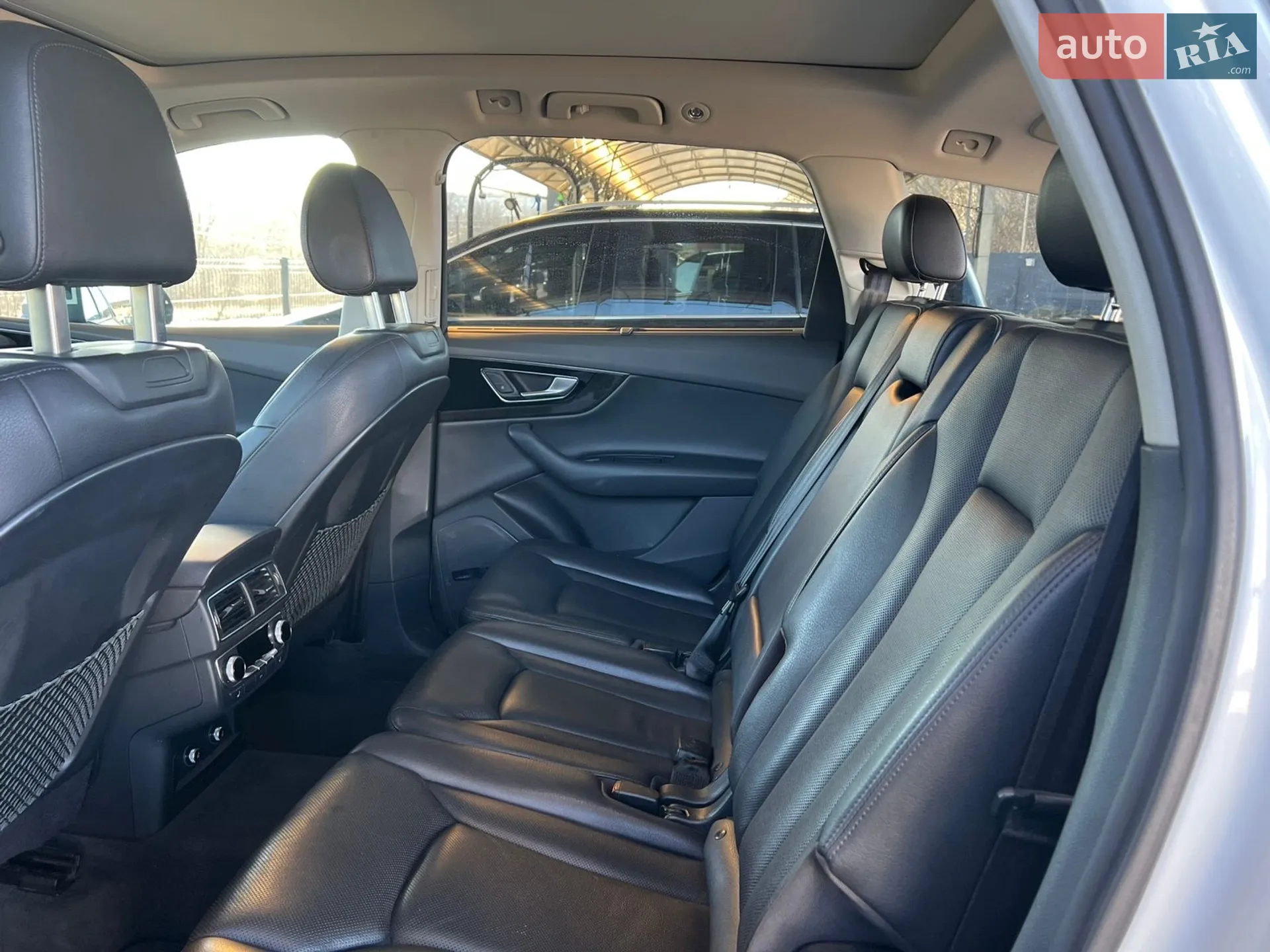 2019 Audi Q7 - мініатюра 10