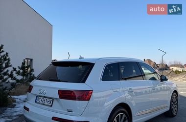Внедорожник / Кроссовер Audi Q7 2016 в Луцке