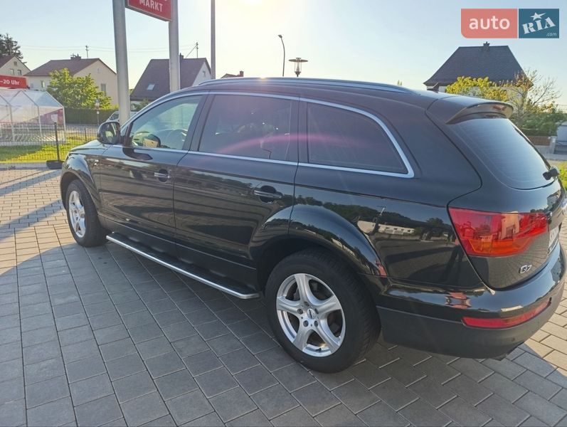 Позашляховик / Кросовер Audi Q7 2008 в Києві