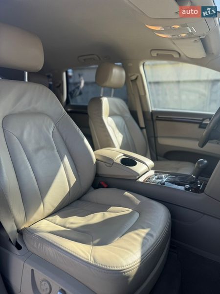 Внедорожник / Кроссовер Audi Q7 2011 в Николаеве
