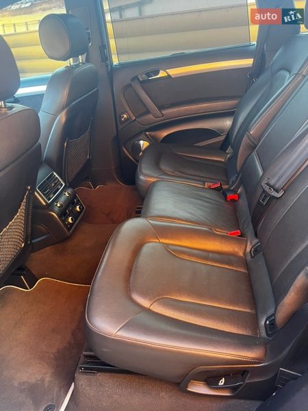 Внедорожник / Кроссовер Audi Q7 2014 в Липовце