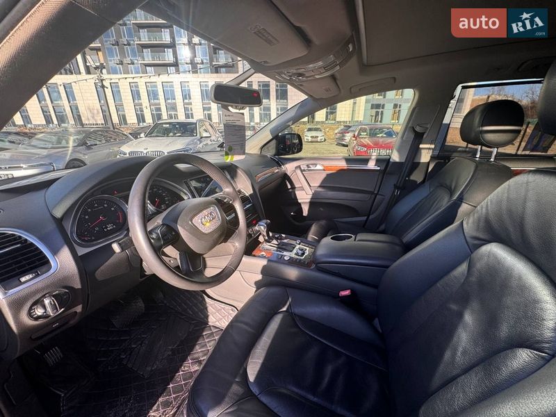 Внедорожник / Кроссовер Audi Q7 2014 в Киеве