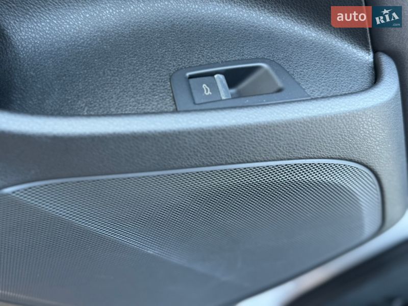 Позашляховик / Кросовер Audi Q7 2017 в Житомирі