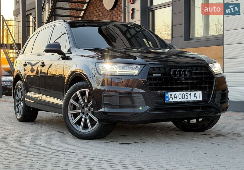 Внедорожник / Кроссовер Audi Q7 2017 в Белой Церкви