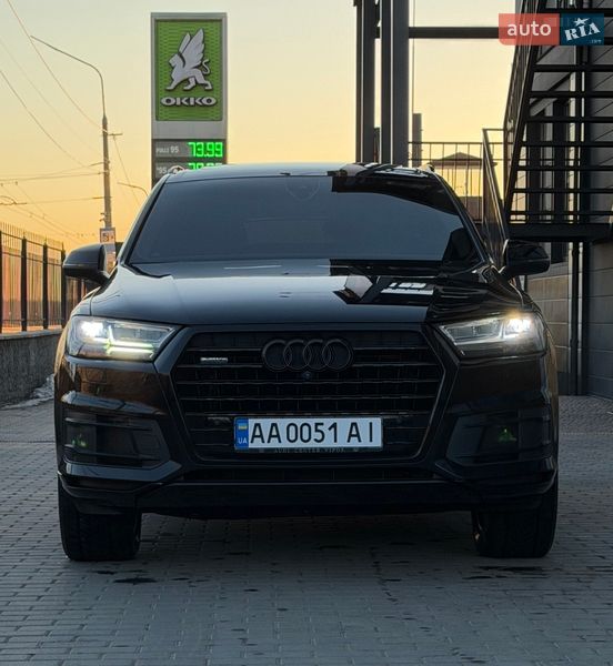 Внедорожник / Кроссовер Audi Q7 2017 в Белой Церкви