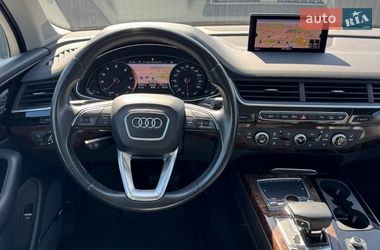 Внедорожник / Кроссовер Audi Q7 2017 в Киеве