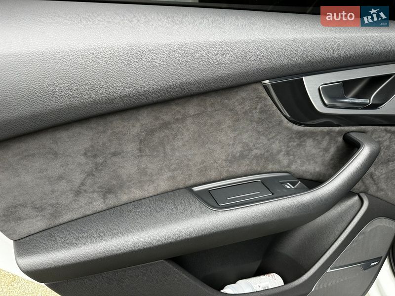 Позашляховик / Кросовер Audi Q7 2017 в Дніпрі