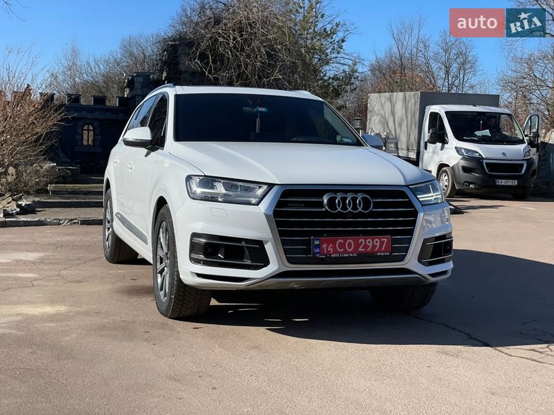 Внедорожник / Кроссовер Audi Q7 2018 в Ивано-Франковске