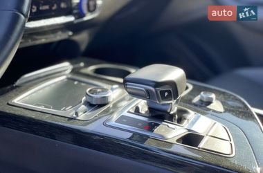 Позашляховик / Кросовер Audi Q7 2018 в Івано-Франківську