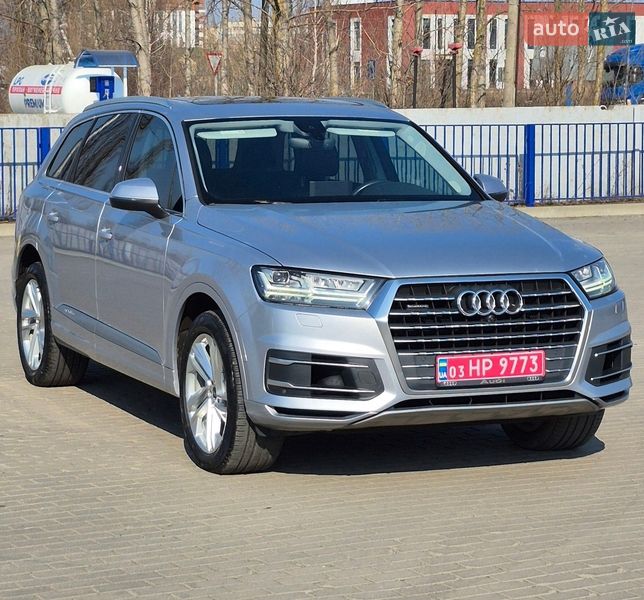 Внедорожник / Кроссовер Audi Q7 2018 в Ковеле
