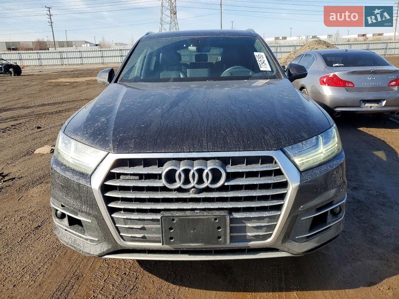 Позашляховик / Кросовер Audi Q7 2019 в Львові