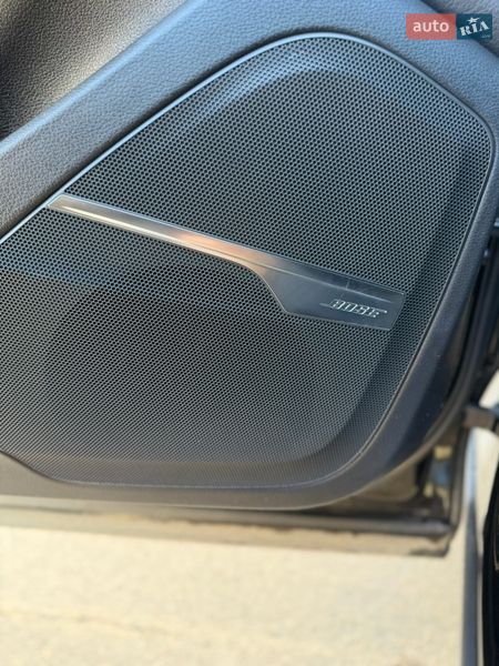 Позашляховик / Кросовер Audi Q7 2017 в Києві фото 20 Позашляховик / Кросовер Audi Q7 2017 в Києві