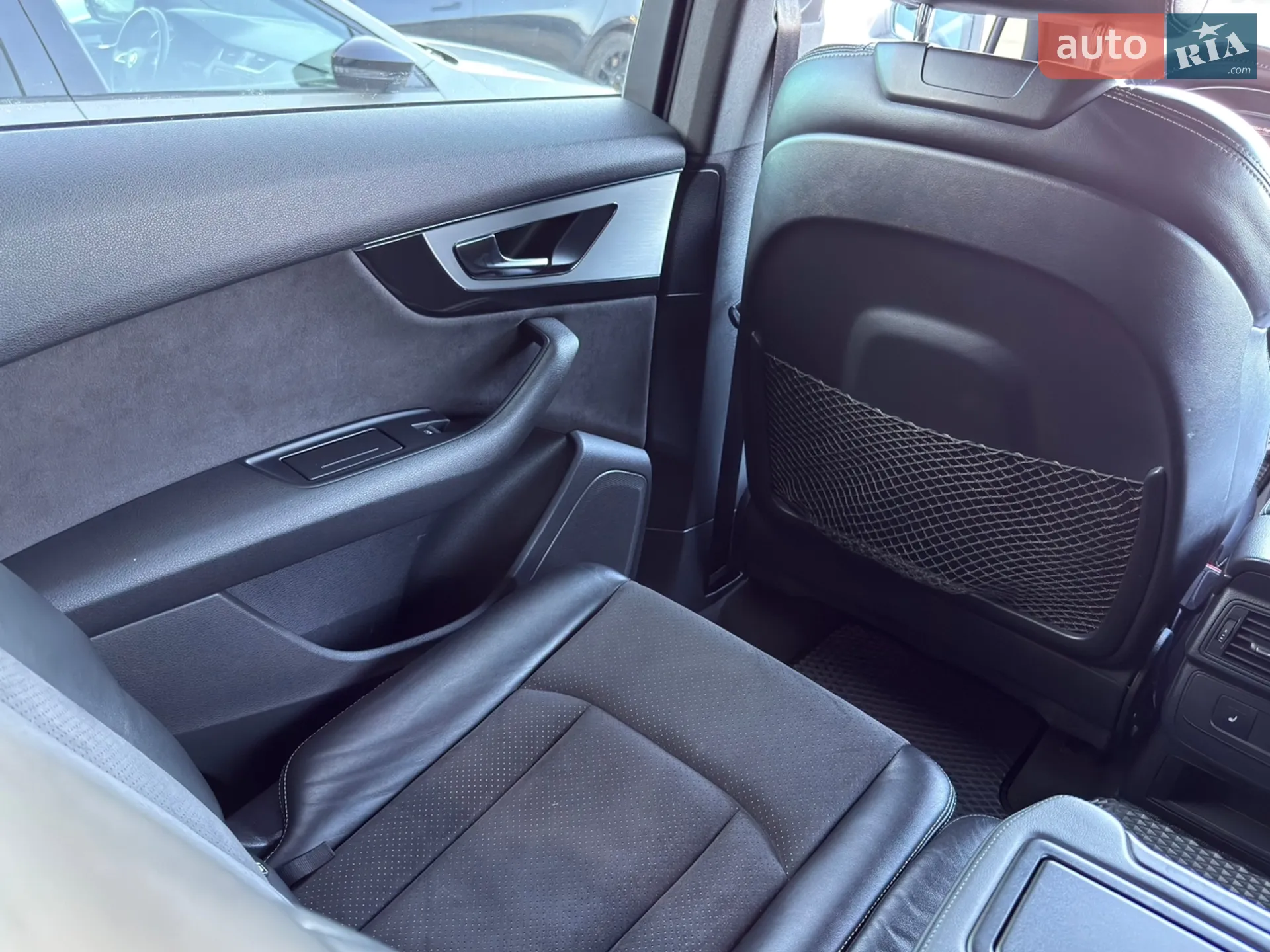 2017 Audi Q7 - мініатюра 20
