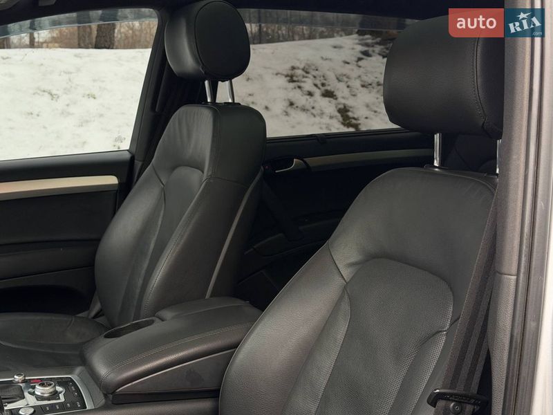 Внедорожник / Кроссовер Audi Q7 2010 в Киеве