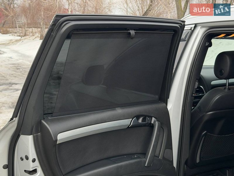 Внедорожник / Кроссовер Audi Q7 2010 в Киеве