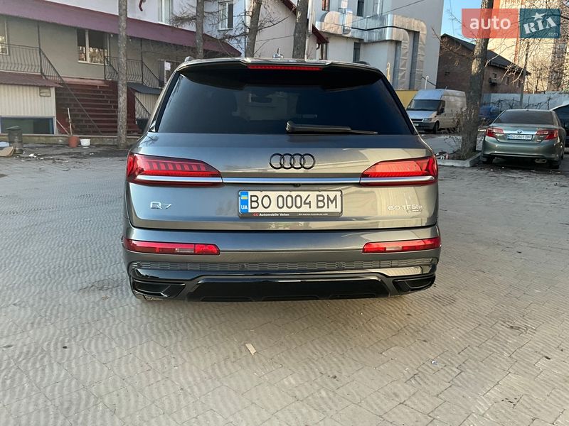 Внедорожник / Кроссовер Audi Q7 2020 в Тернополе