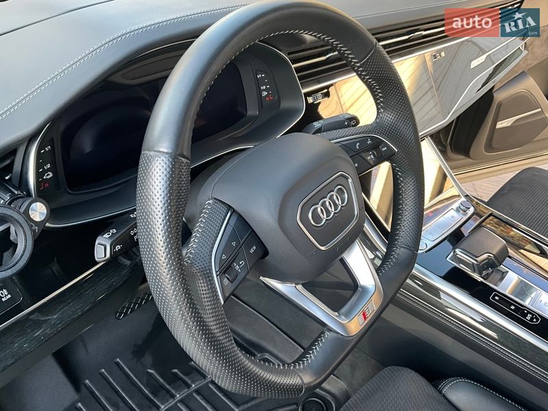 Внедорожник / Кроссовер Audi Q7 2020 в Тернополе