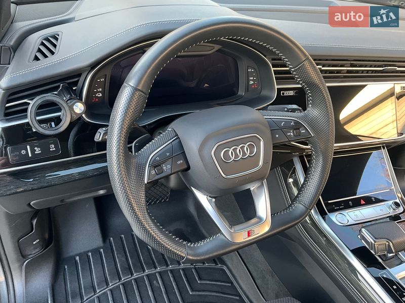 Внедорожник / Кроссовер Audi Q7 2020 в Тернополе