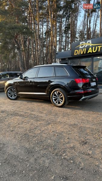 Позашляховик / Кросовер Audi Q7 2016 в Києві