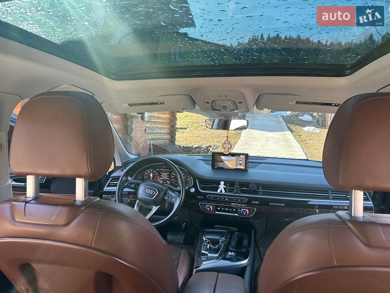 Внедорожник / Кроссовер Audi Q7 2016 в Межгорье