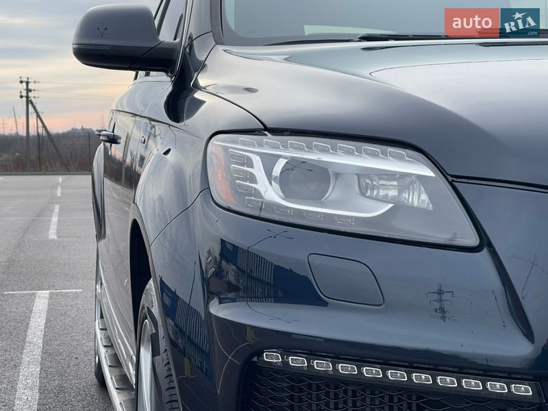 Внедорожник / Кроссовер Audi Q7 2010 в Ровно