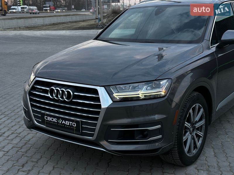 Позашляховик / Кросовер Audi Q7 2019 в Львові