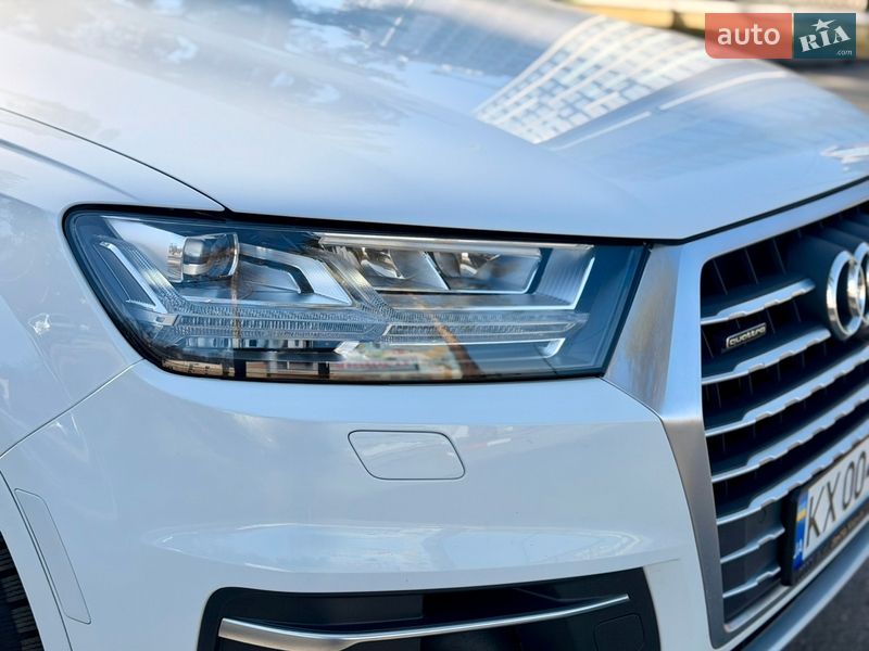 Внедорожник / Кроссовер Audi Q7 2018 в Харькове