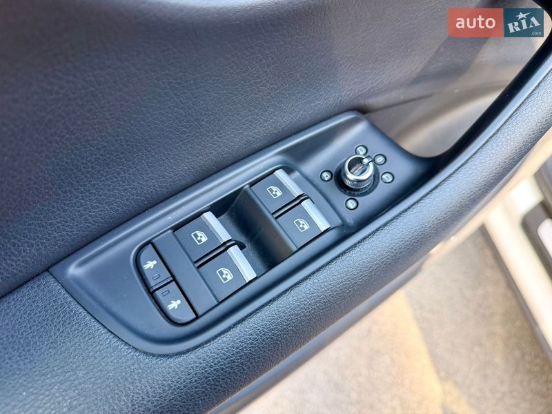 Внедорожник / Кроссовер Audi Q7 2018 в Харькове