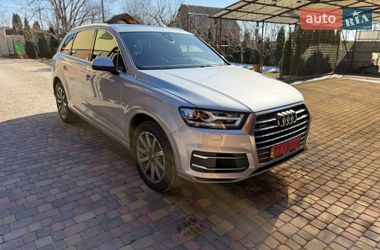 Позашляховик / Кросовер Audi Q7 2016 в Рівному