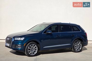 Позашляховик / Кросовер Audi Q7 2018 в Луцьку