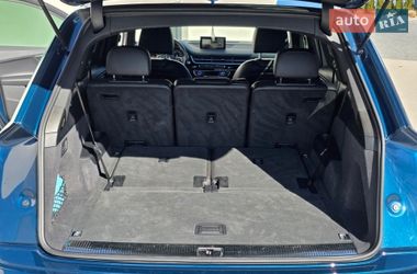 Позашляховик / Кросовер Audi Q7 2018 в Луцьку