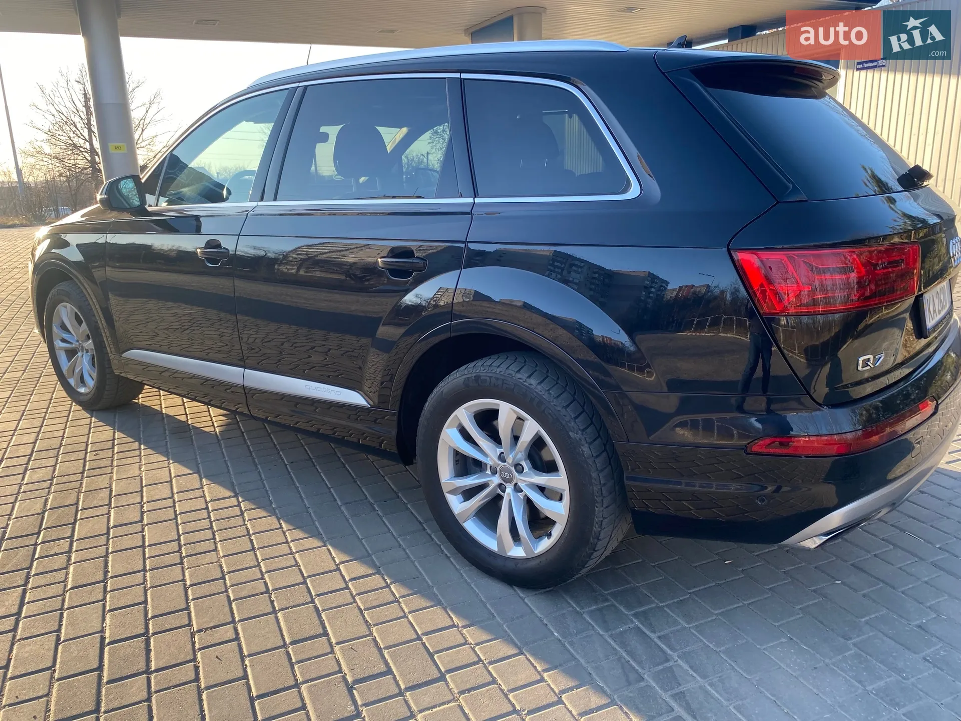 2017 Audi Q7 - мініатюра 2