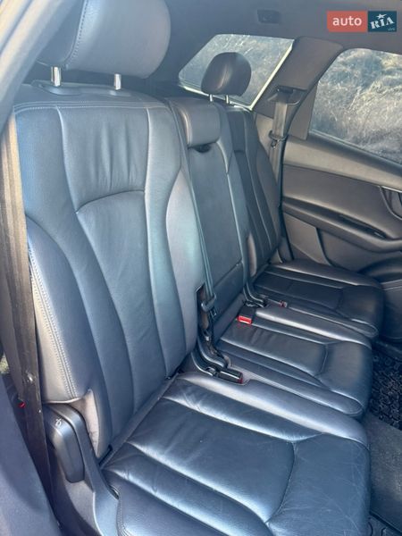 Позашляховик / Кросовер Audi Q7 2016 в Одесі