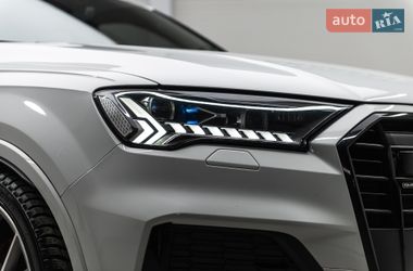 Позашляховик / Кросовер Audi Q7 2021 в Мукачевому