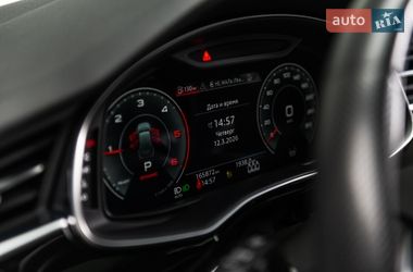 Позашляховик / Кросовер Audi Q7 2021 в Мукачевому