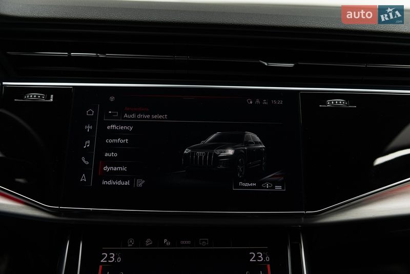 Позашляховик / Кросовер Audi Q7 2021 в Мукачевому