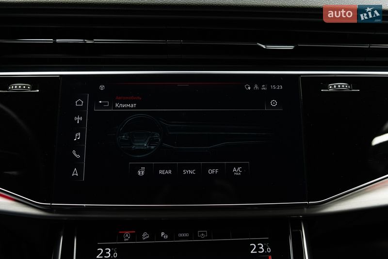 Позашляховик / Кросовер Audi Q7 2021 в Мукачевому