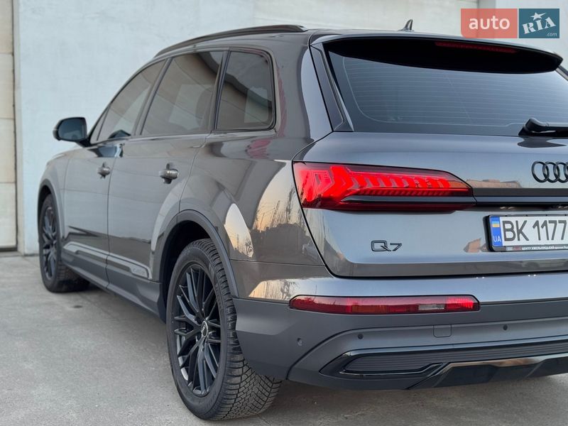 Внедорожник / Кроссовер Audi Q7 2023 в Сарнах фото 13 Внедорожник / Кроссовер Audi Q7 2023 в Сарнах