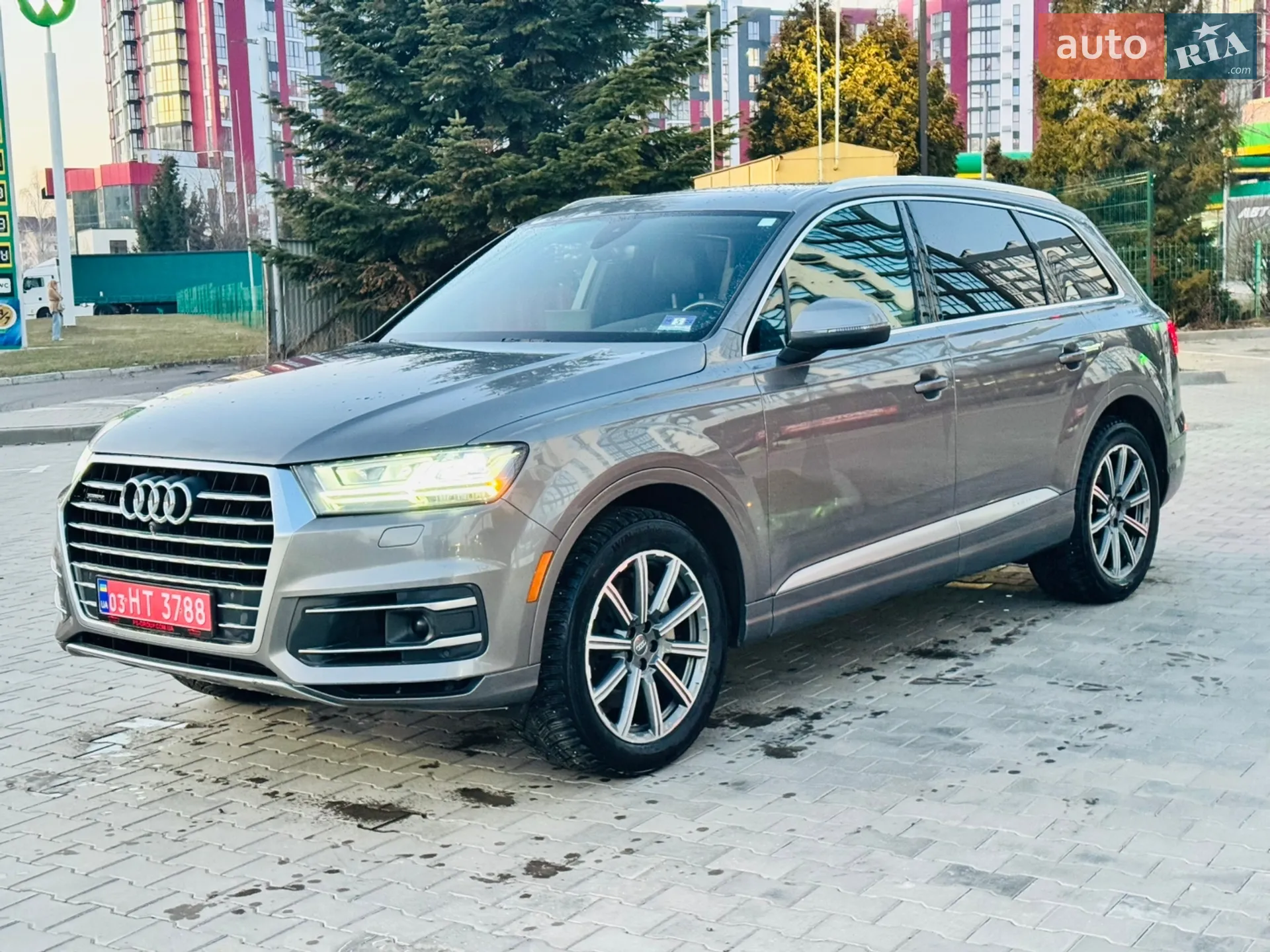 2016 Audi Q7 - мініатюра 10