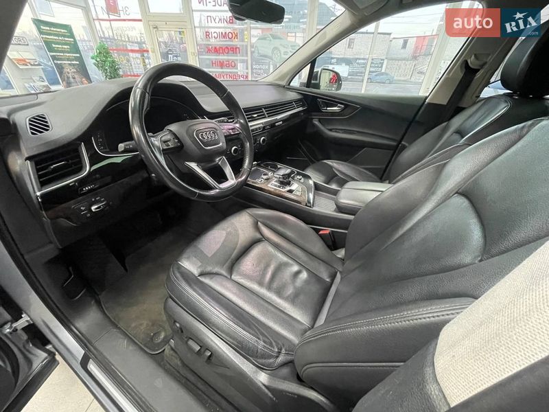Позашляховик / Кросовер Audi Q7 2017 в Києві