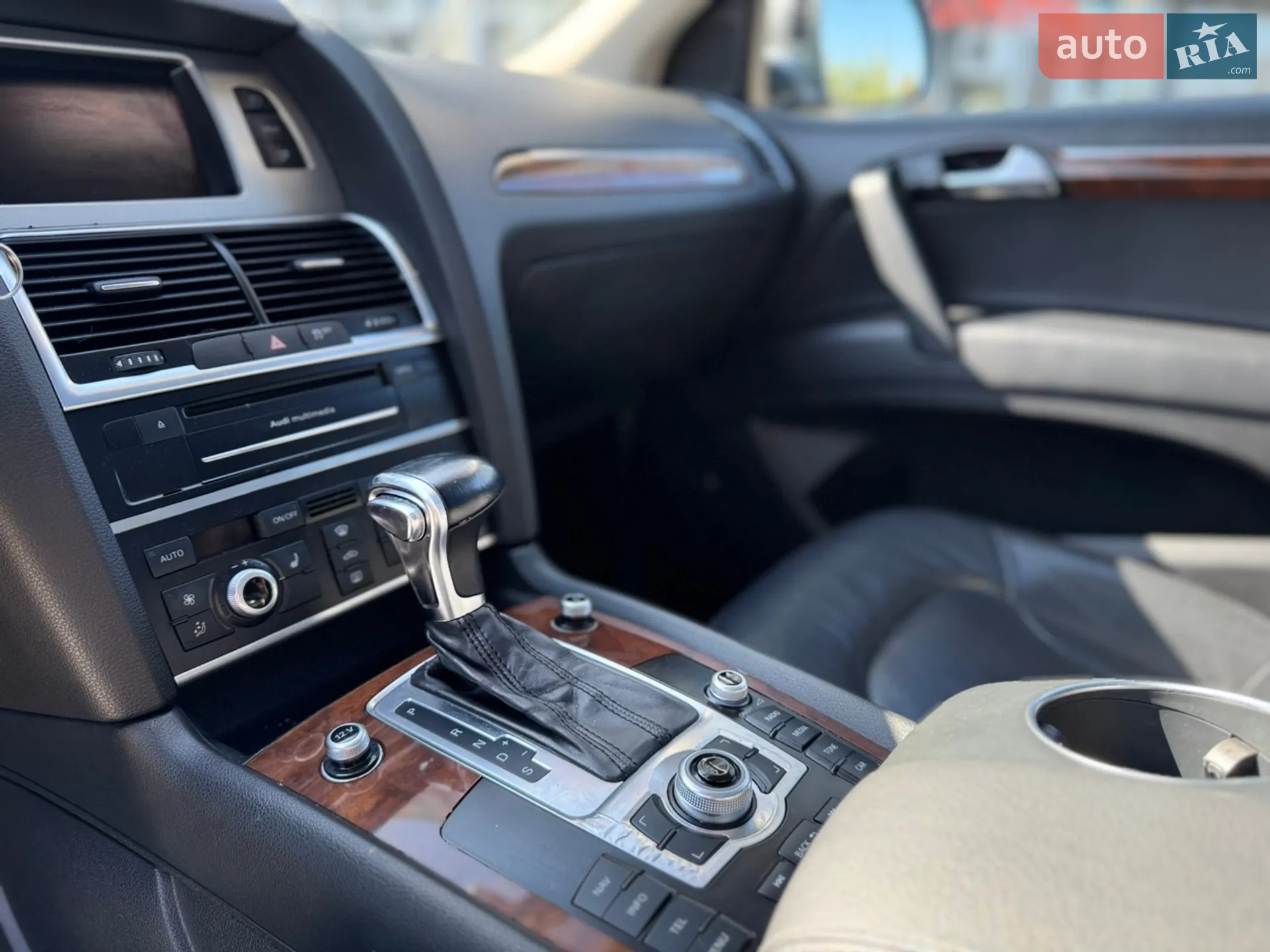 2012 Audi Q7 - мініатюра 38