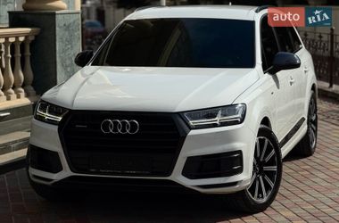 Внедорожник / Кроссовер Audi Q7 2017 в Одессе