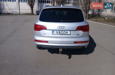 Внедорожник / Кроссовер Audi Q7 2010 в Кривом Роге