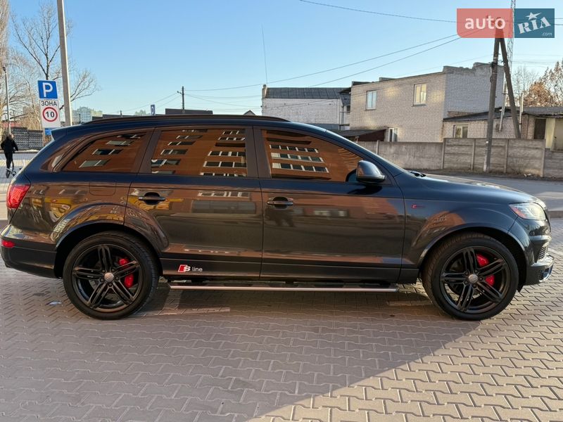 Внедорожник / Кроссовер Audi Q7 2014 в Киеве