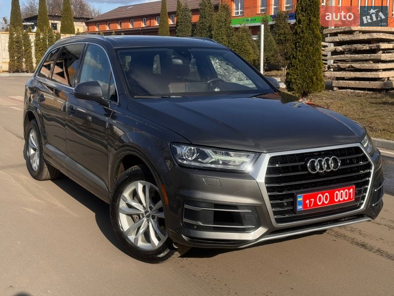 Внедорожник / Кроссовер Audi Q7 2019 в Лубнах