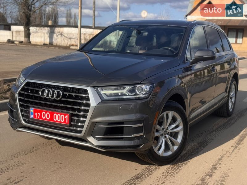 Внедорожник / Кроссовер Audi Q7 2019 в Лубнах