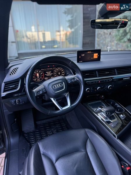 Внедорожник / Кроссовер Audi Q7 2016 в Тернополе